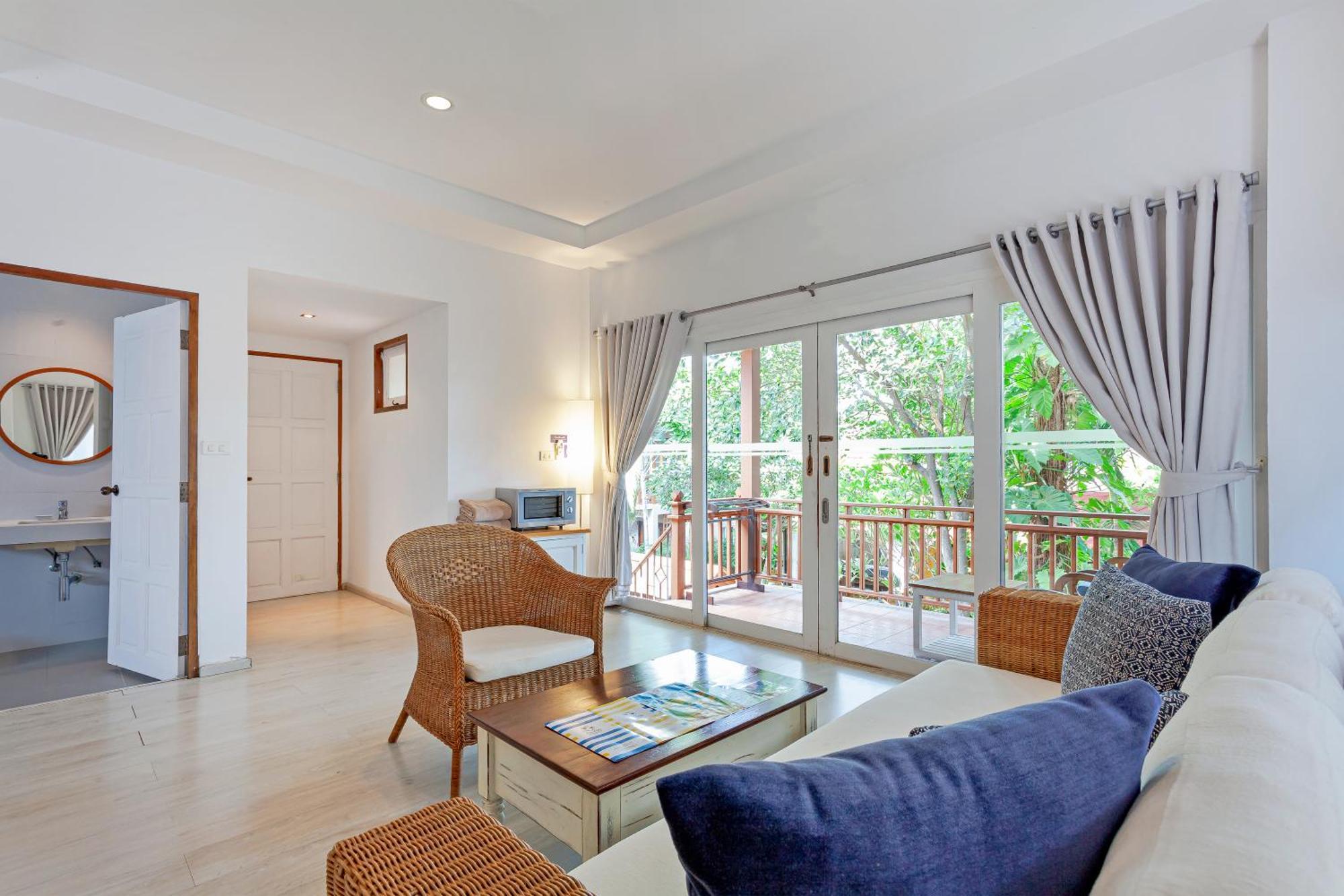 Malibu Beach Resort Chaweng  Exterior photo