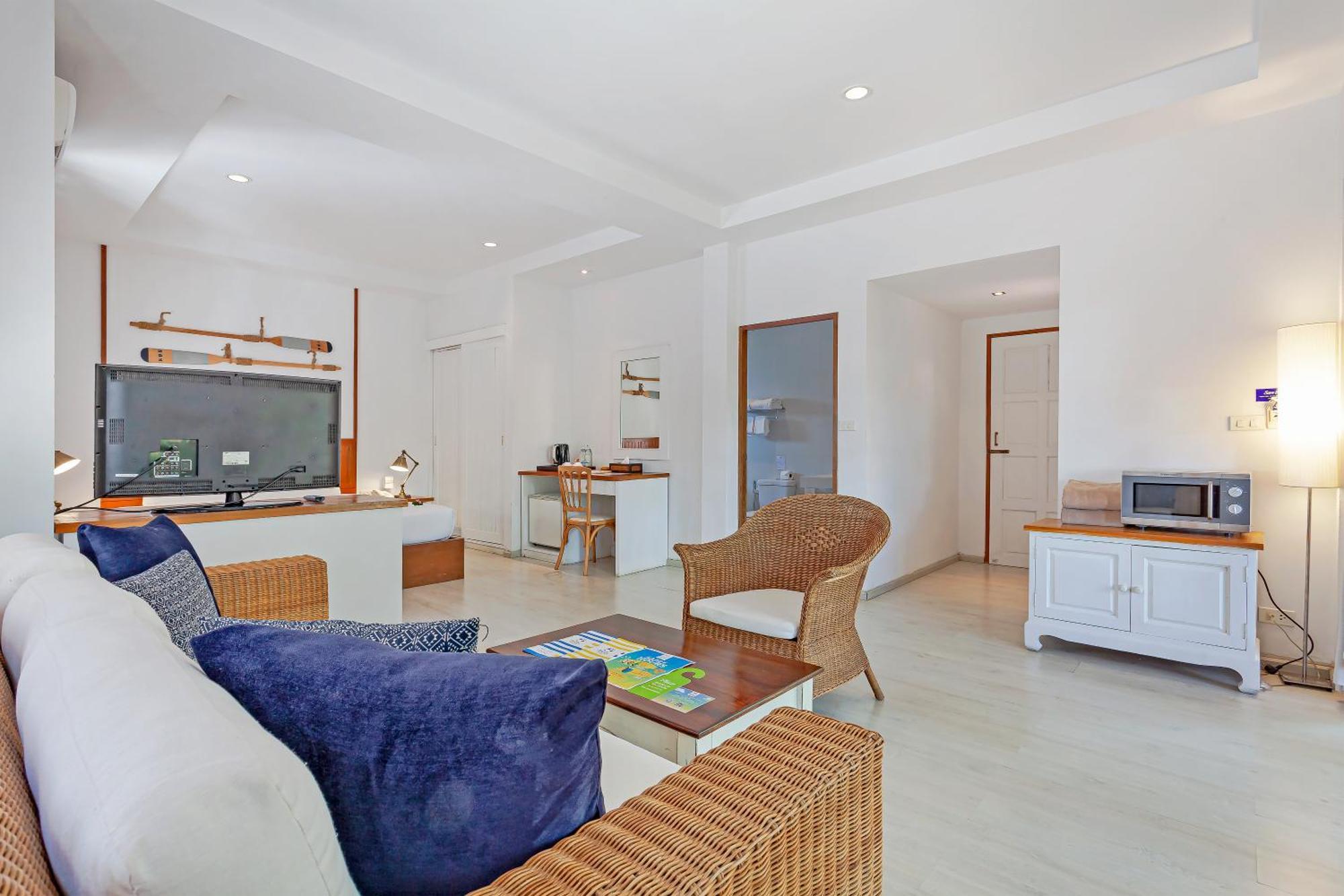Malibu Beach Resort Chaweng  Exterior photo